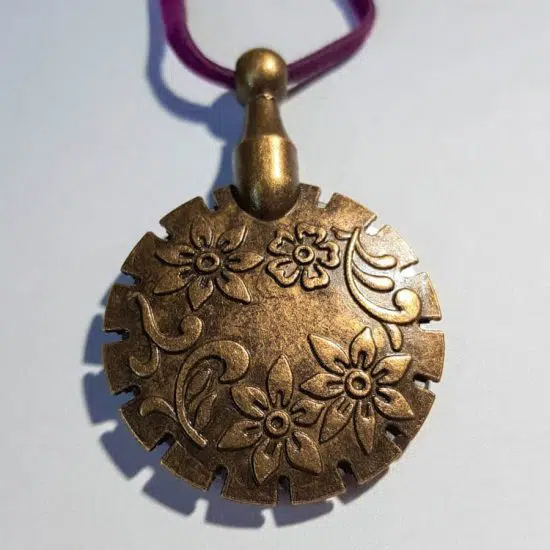 Garensnijder hanger clover antiek goud