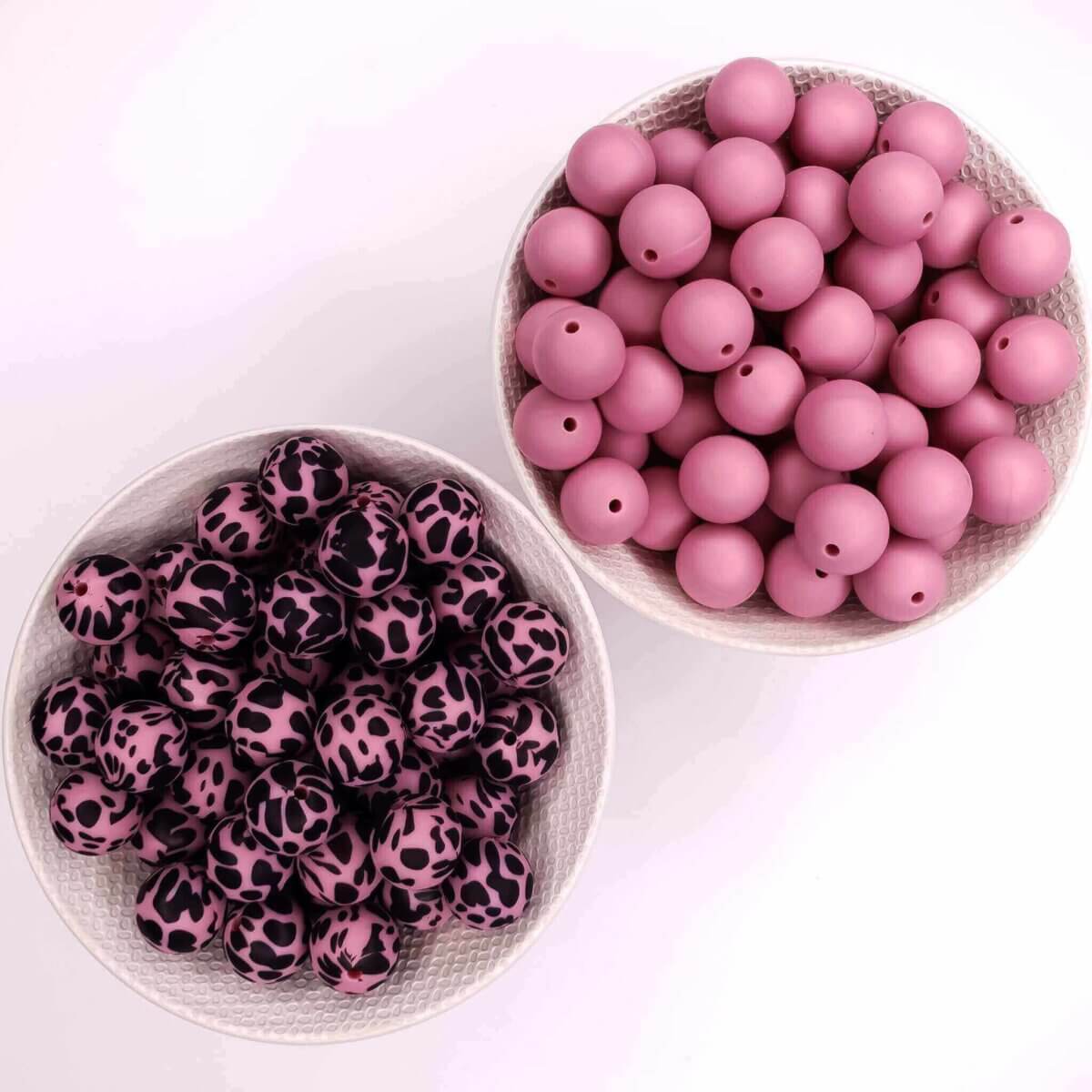 Siliconen kralen dierenprint koeienvlek dalmatier print framboos roze 15 mm
