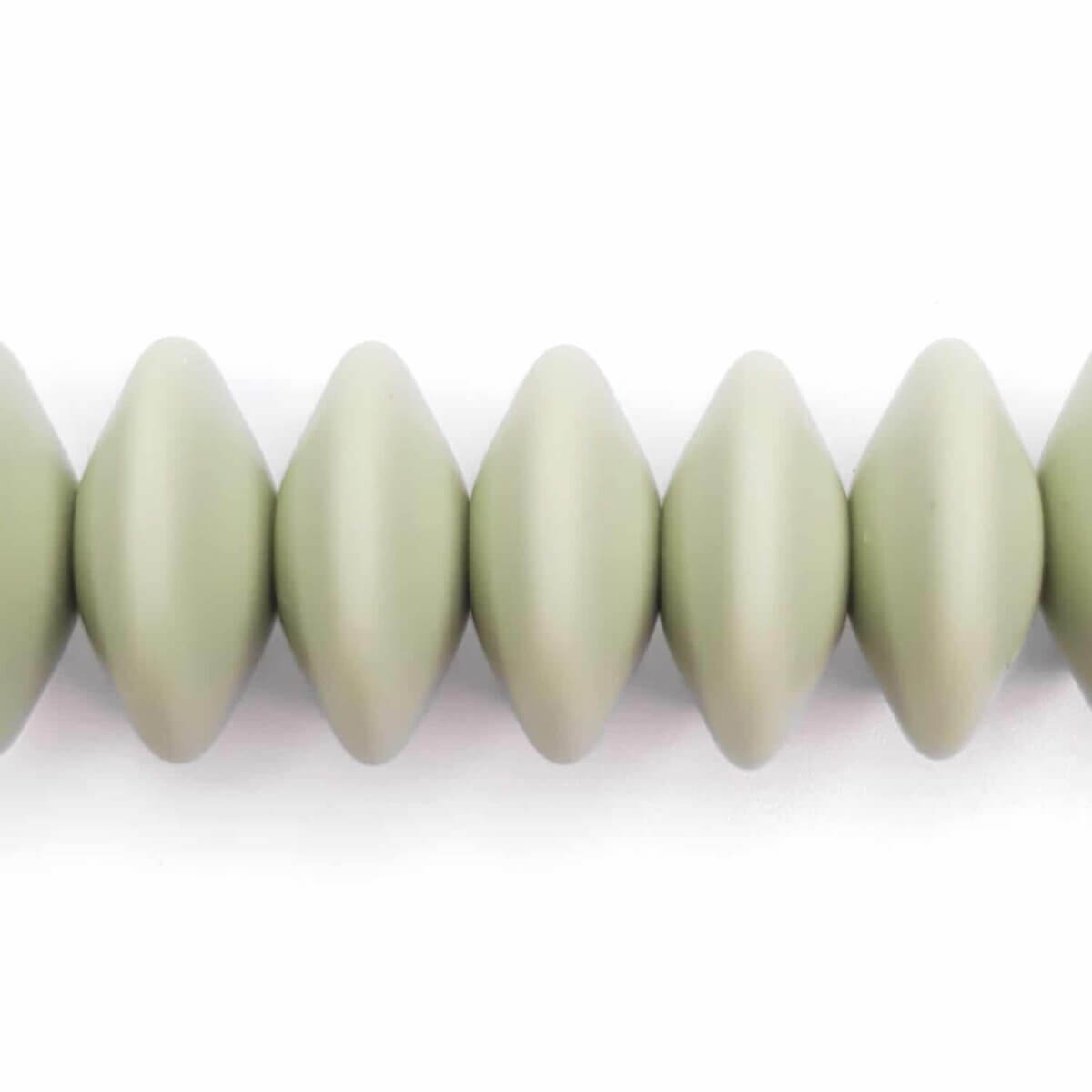 Kleurcode Pistache - Type: Siliconen kralen ovaal - tussenschijfje - Formaat: 12 mm - Verkocht per stuk, nergens goedkoper - BPA-, Ftalaten-, Lood-, PVC- en Gif-vrij - CE-gecertificeerd - Medische kwaliteit siliconen kralen - Koelbaar in de koelkast - Vaatwasser bestendig Jootjes Haakcadeautjes