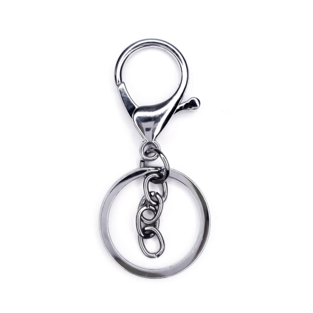 Luxe sleutelhangers - Zilver, Koper, Goud, Titanium en Mat Zwart <ul> <li>5 keuze kleuren: Zilver, Koper, Goud, Titanium en Mat Zwart</li> <li>Met zowel een sleutelring als een ketting voor bevestiging</li> <li>Grote ringen, formaat 29 mm.</li> <li>Grotere musketonhaak dan standaard musketonhaak sleutelhanger, formaat 20 mm.</li> </ul> Jootjes Haakcadeautjes