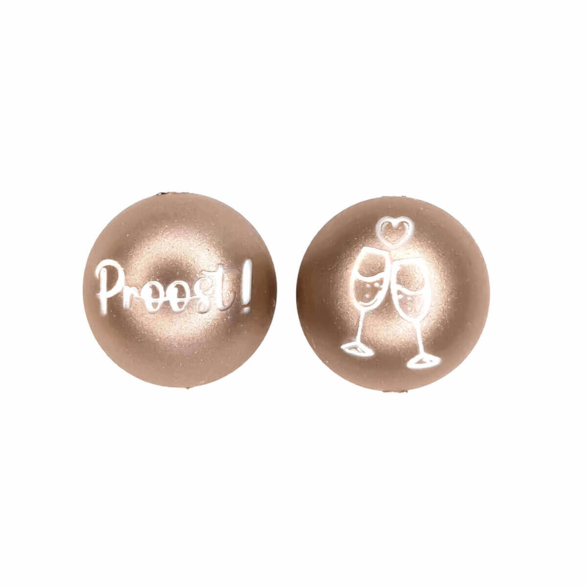 <ul> <li>Spezial-Silikonperlen nach Maß - 20 mm - Champagne Nugget</li> <li>Diese Perlen werden mit einer speziellen, einzigartigen Fertigungstechnik hergestellt!</li> <li>Unsere exklusive Farbe Rose Nugget</li> <li>Graviert mit dem Text Mama, völlig baby-sicher!</li> <li>Bohrung von oben nach unten</li> <li>Hochwertiges, babysicheres Silikon</li> <li>Unbedenklich nach EN-71 chemischen Tests!</li>
</ul> Jootjes Haakcadeautjes