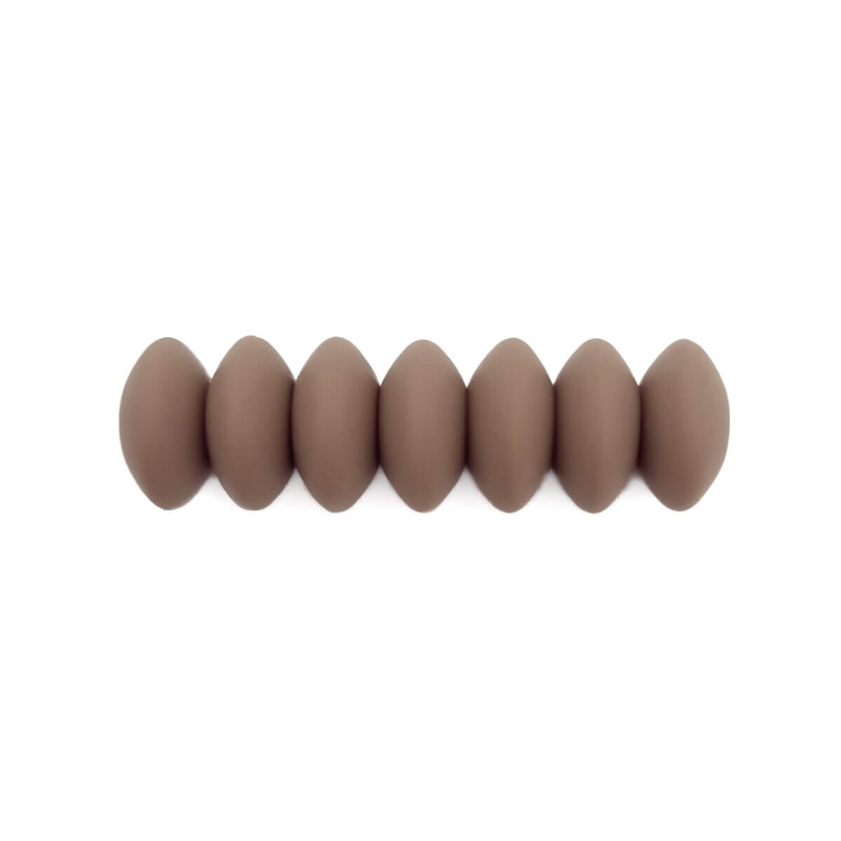 Code couleur <span class="TextRun SCXW133783198 BCX9" lang="NL-NL" data-contrast="auto"> <span class="NormalTextRun SCXW133783198 BCX9">Noisette</span>
</span> - Type : Perles de silicone ovales - disque d'espacement
- Taille : 12 mm
- Vendu à l'unité, nulle part moins cher
- Exempt de BPA, de phtalates, de plomb, de PVC et de toxines
- Convient aux produits finis certifiés CE
- Perles de silicone de qualité médicale
- A conserver au réfrigérateur
- Lavable au lave-vaisselle Jootjes Haakcadeautjes