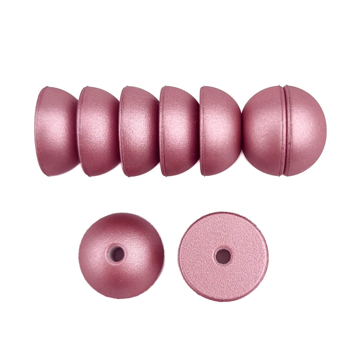 Kleurcode Rose Nugget - Type: Siliconen kralen - Halve bollekes - Vastgelegd ontwerp LittleJo BV (Patent pending) - Formaat: 12 mm - Verkocht per stuk, nergens goedkoper - BPA-, Ftalaten-, Lood-, PVC- en Gif-vrij - Geschikt voor CE-gecertificeerd eindproduct - Medische kwaliteit siliconen kralen - Koelbaar in de koelkast - Vaatwasser bestendig Jootjes Haakcadeautjes