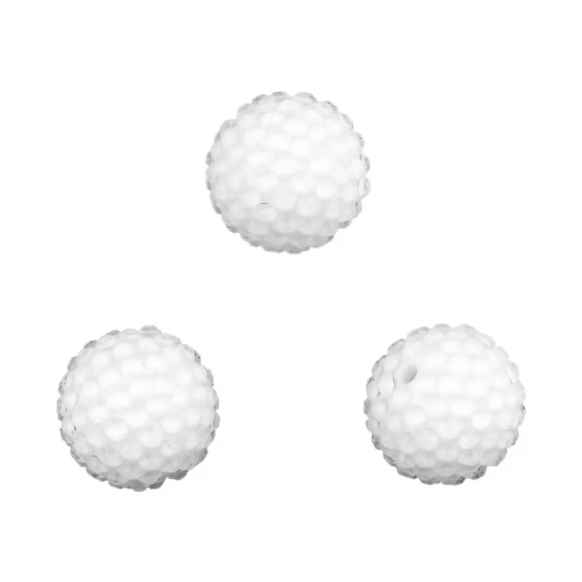 Farbe: Acryl Perle mit mit Steinen - 20 mm - Matt Weiß Material: Acryl Typ: Acryl Perle mit mit Steinen - 20 mm - Matt Weiß Geeignet für Schlüsselanhänger und zur Verwendung mit<a href="https://www.jootjeshaakcadeautjes.nl/product/houten-kraal-smiley-gelukspoppetje-haken-beukenhout-20-mm/">Holz-</a> und <a href="https://www.jootjeshaakcadeautjes.nl/product-categorie/siliconen-kralen-bpa-vrij-groothandel/siliconen-kralen-multicolor-luxekralen-alles/siliconen-kralen-gelukspoppetjes-luckyjos/">Silikon-Glückspuppen</a>. Jootjes Haakcadeautjes