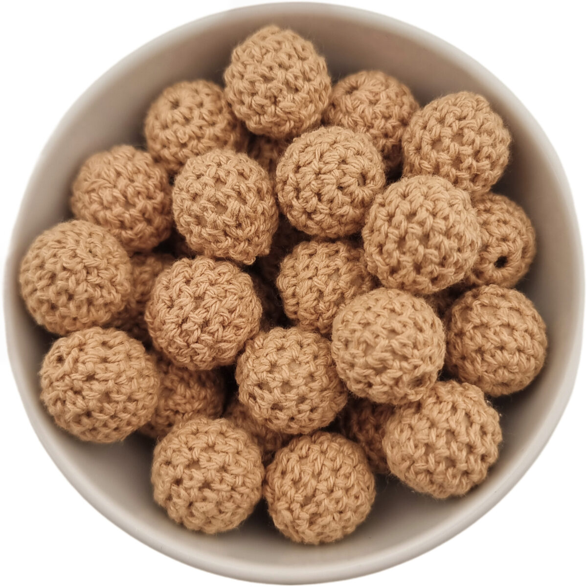 Gehäkelte Perlen; Holzperle mit gehäkeltem Baumwollgurt für Babys.
<ul> <li>Größe: 20 mm Holzperle mit Baumwolle</li> <li>Farbcode: Sand</li>
</ul>
Handgehäkelt.
100% babyfreundliches Baumwollgarn. Jootjes Haakcadeautjes