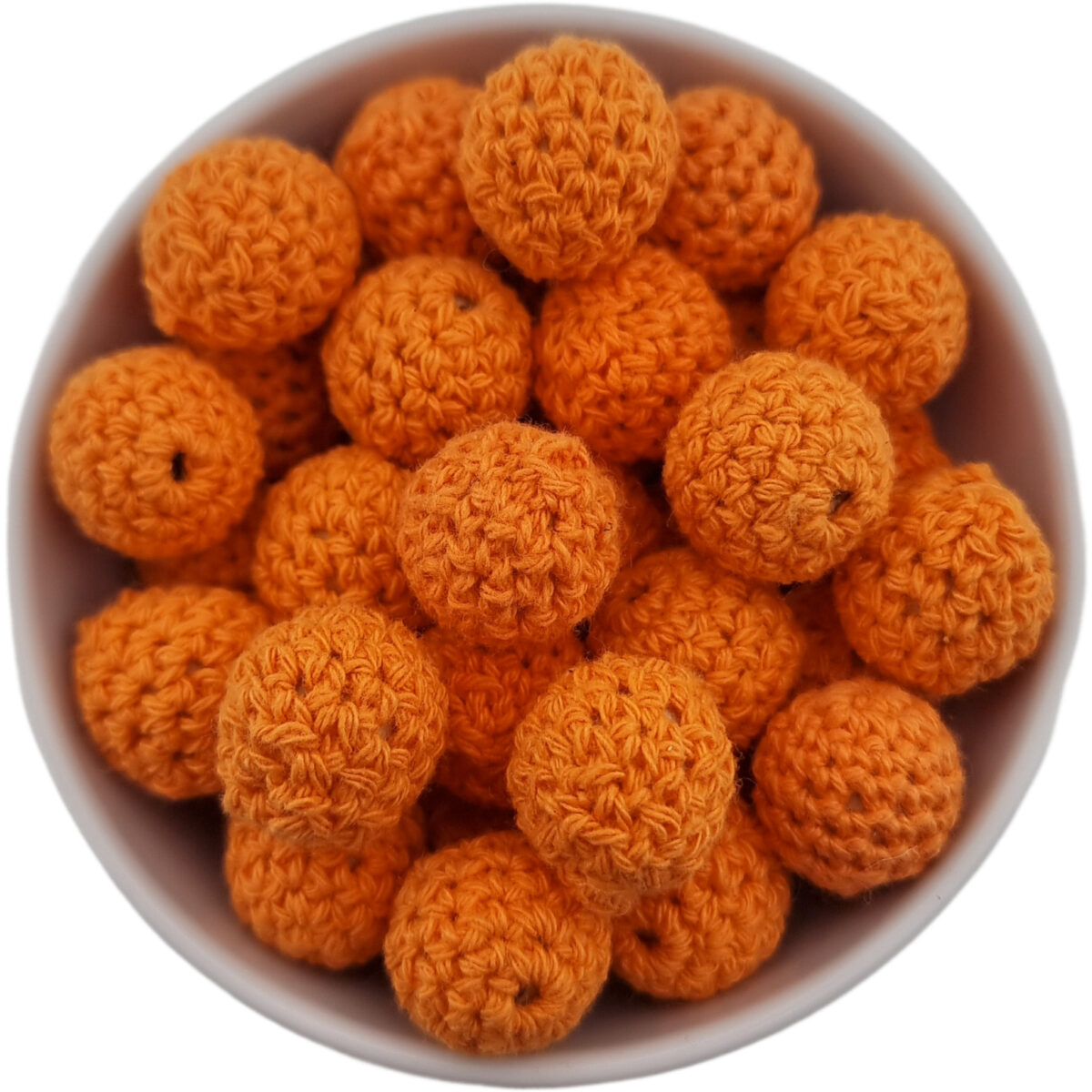 Gehäkelte Perlen; Holzperle mit gehäkeltem Baumwollgurt für Babys.
<ul> <li>Größe: 20 mm Holzperle mit Baumwolle</li> <li>Farbcode: Papaya</li>
</ul>
Handgehäkelt.
100% babyfreundliches Baumwollgarn. Jootjes Haakcadeautjes