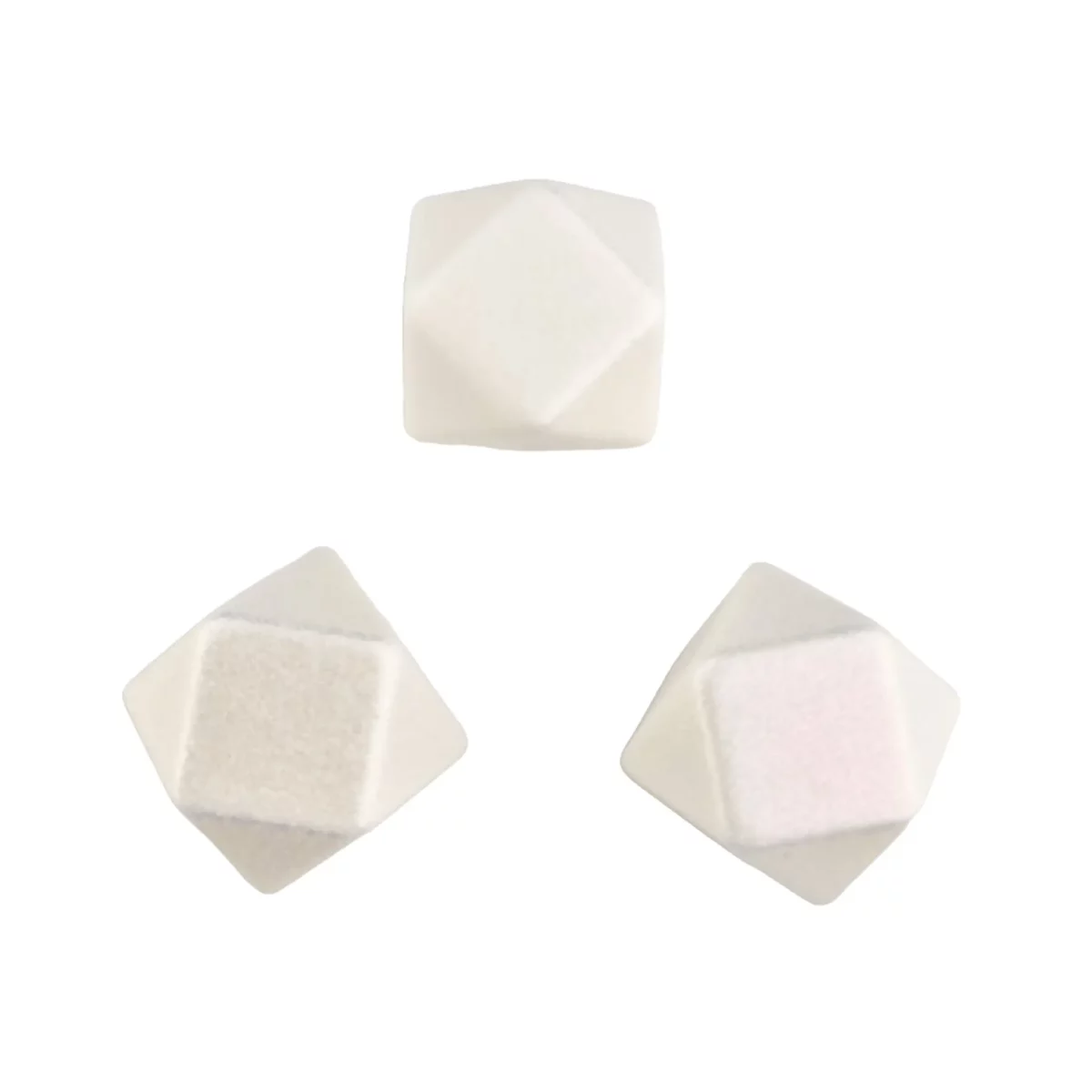 Größe: 14 mm
Hexagon
Farbe: Kokosnuss Perlendruck Schöne Farbnuancen für ein einzigartig schickes Ergebnis Material: Material sicher getestet für CE-zertifiziertes Endprodukt (nach EN-71 sicher getestetes Silikon). BPA-frei, phthalatfrei, PVC-frei und frei von allen anderen schädlichen Chemikalien gemäß EN-71-Test.   Jootjes Haakcadeautjes