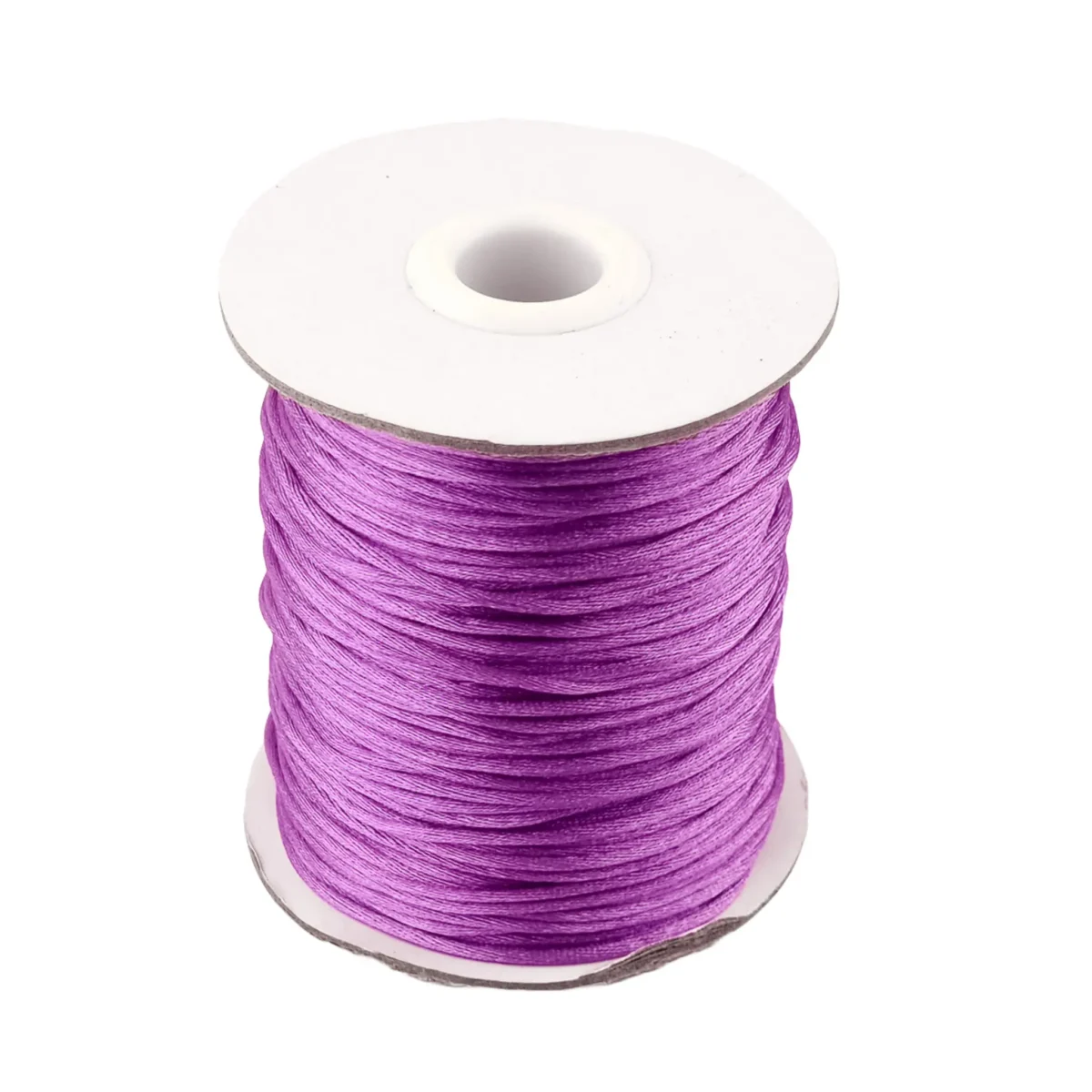 <ul> <li> Satijnkoord.</li> <li> Kleur: Zacht Paars</li> <li> Dikte: 2 mm</li> <li> Beschikbaar per meter.</li> </ul> Lees meer over de toepassing van satijnkoord onderaan de pagina. Jootjes Haakcadeautjes