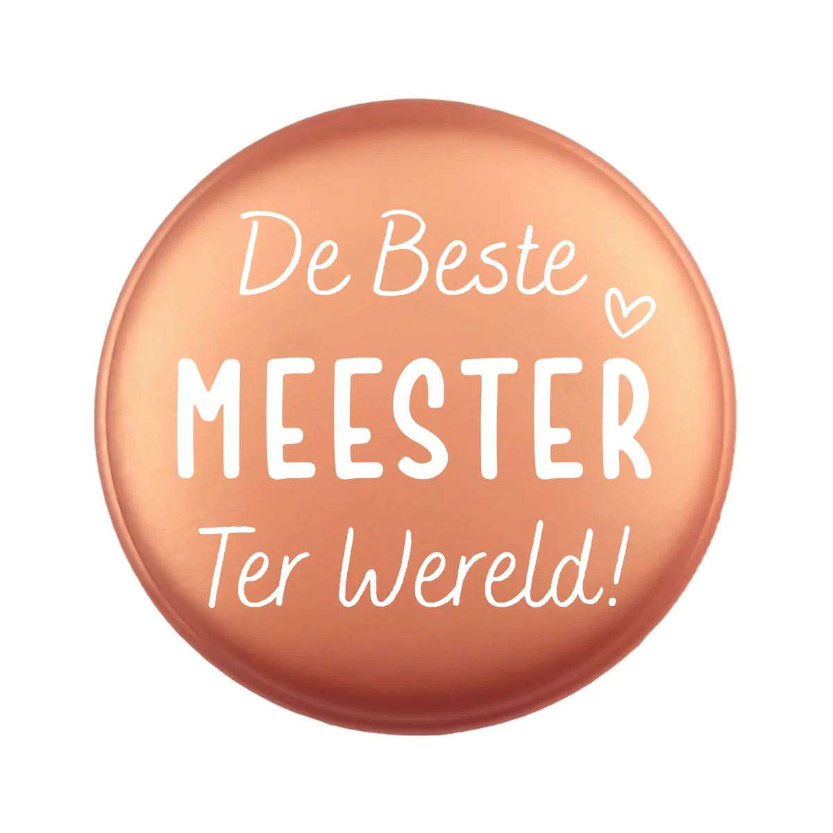 <ul> <li>Gravering: De Beste Meester Ter Wereld</li> <li>Wensmuntje van 30 mm - Uniek Design! - Design geregistreerd</li> <li>Speciale Custom made siliconen kralen</li> <li>Deze kralen worden gemaakt met een speciale unieke productietechniek!</li> <li>Meerdere Nugget kleuren te kiezen.</li> <li>Gat van boven naar beneden</li> <li>Hoge kwaliteit baby veilig siliconen</li> <li>Veilig volgens EN-71 chemische testen!</li> </ul> Perfect voor het gebruik op onze wijnstoppers, sleutelhangers, flesopeners, jashangers, notitieboekjes en meer. Jootjes Haakcadeautjes